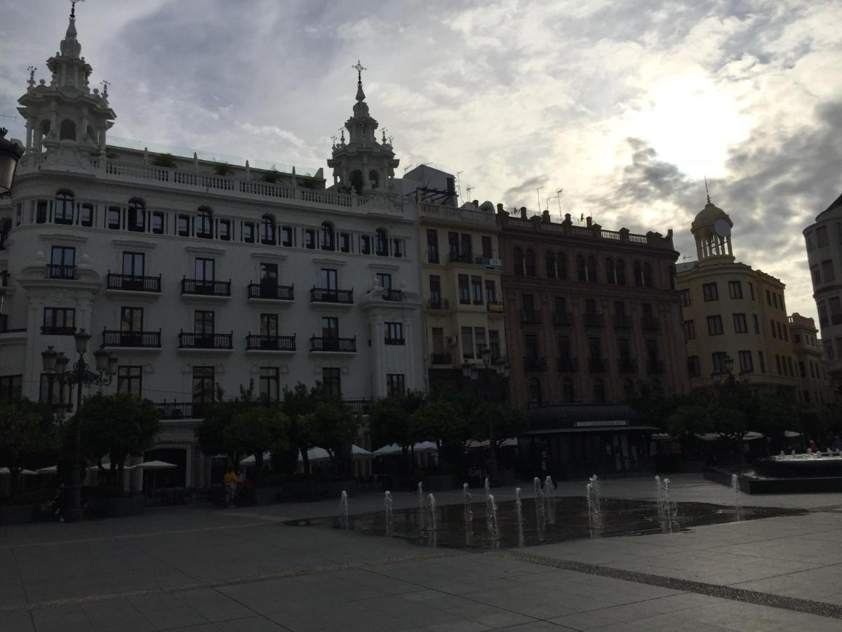 Apartamento Plaza De La Corredera Cordoue Extérieur photo